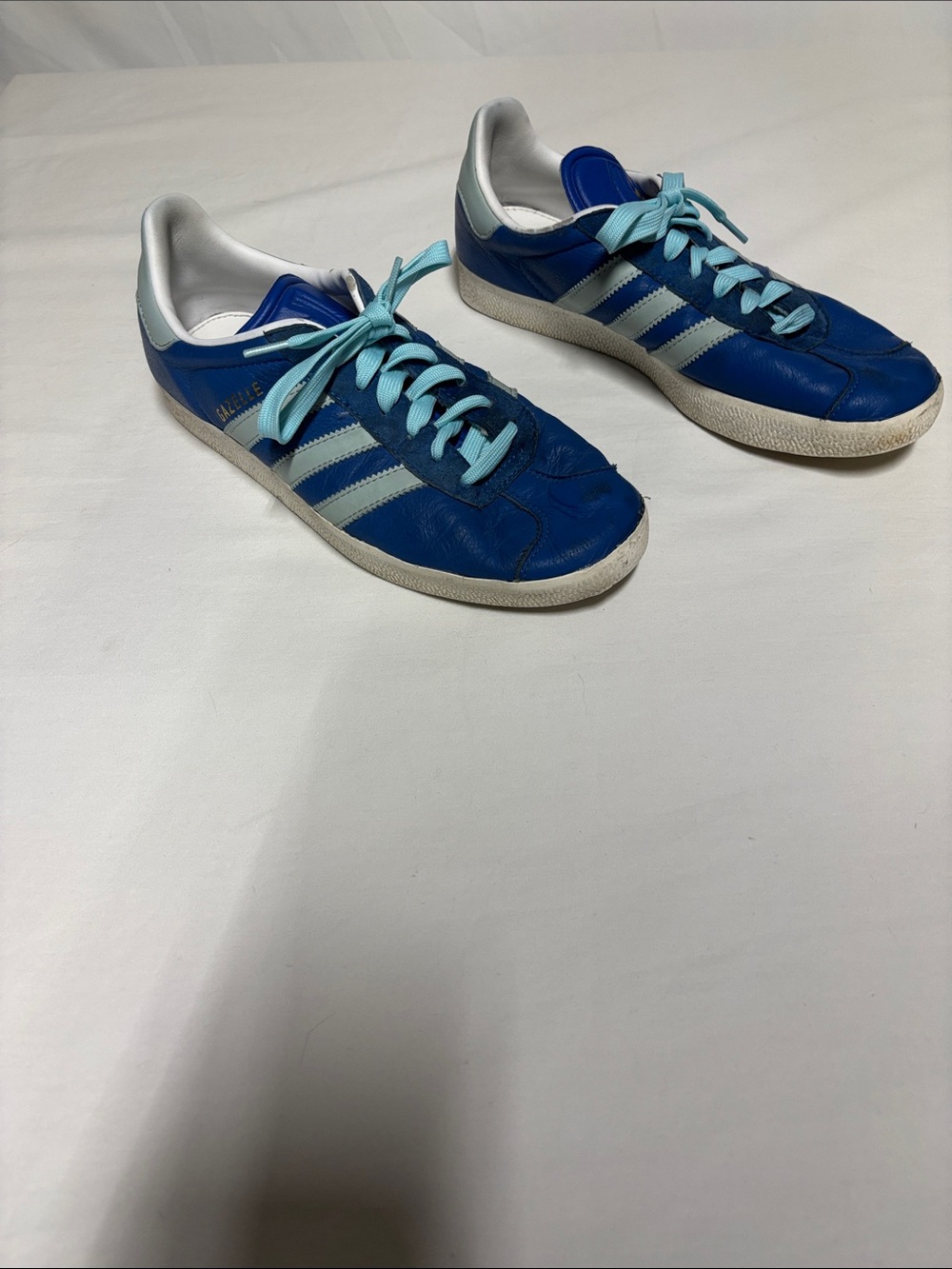 adidas Originals Gazelle Women’s 8.5 Blue Aqua Leather Low Top Sneakers